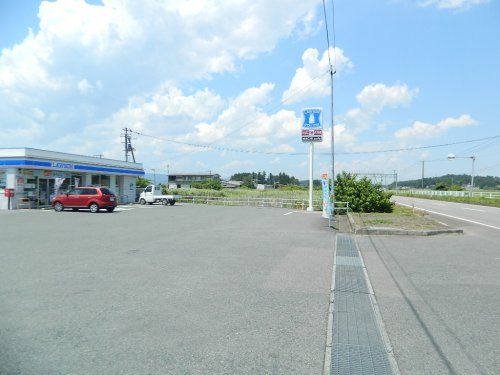 ローソン 鹿島町横手店の画像