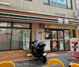 セブンイレブン 東大阪瓢箪山町店の画像