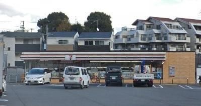 セブンイレブン 神戸明神町店の画像