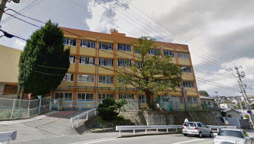 神戸市立小部小学校の画像