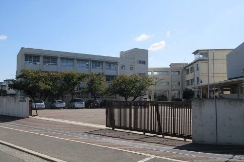 堺市立上野芝中学校の画像