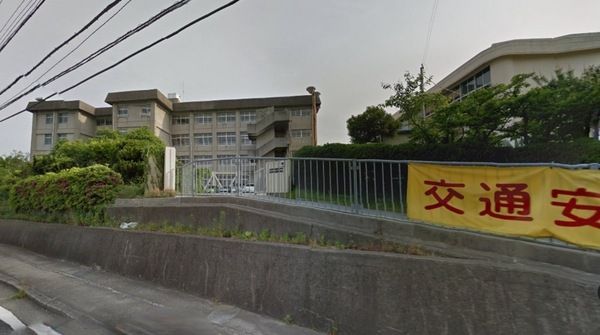 明石市立谷八木小学校の画像