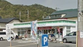 ファミリーマート 西脇上野店の画像