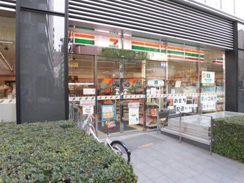 セブンイレブン 銀座2丁目店の画像