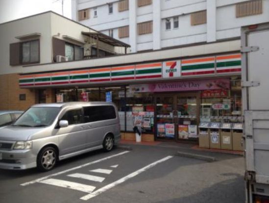 セブンイレブン 世田谷赤堤2丁目店の画像