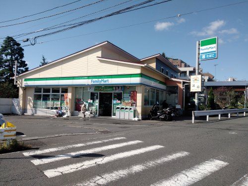 ファミリーマート 今宿西町店の画像