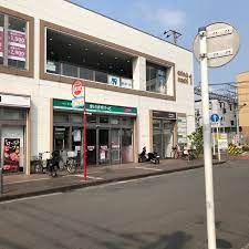 まいばすけっと 神奈川新町駅前店の画像