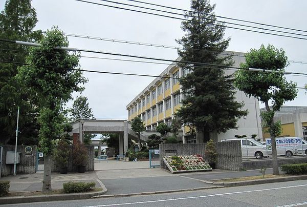 神戸市立春日台小学校の画像