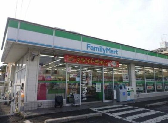 ファミリーマート はびきの五丁目店の画像