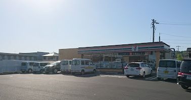 セブンイレブン 倉敷連島中央3丁目店の画像