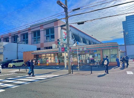 セブンイレブン 大阪中央卸売市場西口店の画像