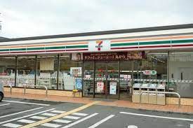 セブンイレブン 泉佐野南中安松店の画像