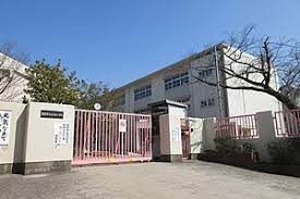 泉佐野市立末広小学校の画像