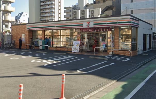 セブンイレブン 厚木旭町西店の画像