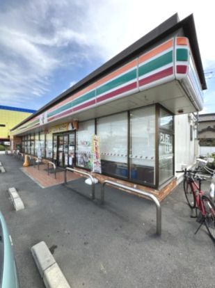 セブンイレブン本庄日の出4丁目店の画像