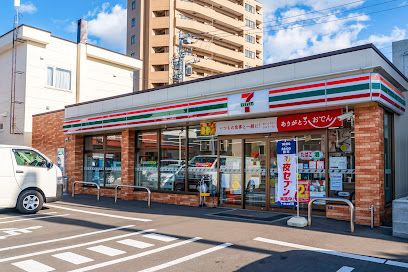 セブンイレブン 札幌澄川5条店の画像