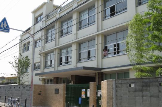 大阪市立西淡路小学校の画像