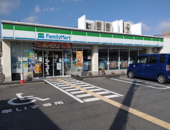 ファミリーマート 門真桑才店の画像