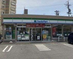 ファミリーマート 千種汁谷店の画像