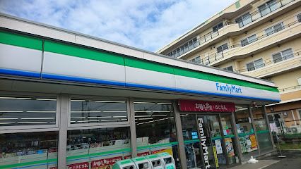ファミリーマート 藤沢稲荷店の画像