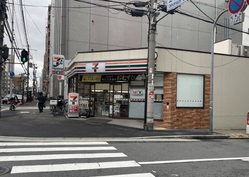 セブンイレブン 大阪上本町2丁目店の画像