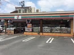 セブンイレブン 太田市東本町店の画像