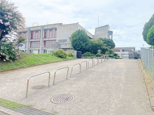 龍ケ崎市立長山中学校の画像