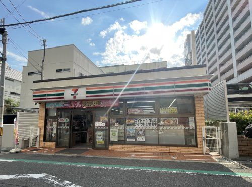 セブンイレブン 大阪松崎町2丁目店の画像