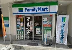 ファミリーマート キング観光若宮大通店の画像