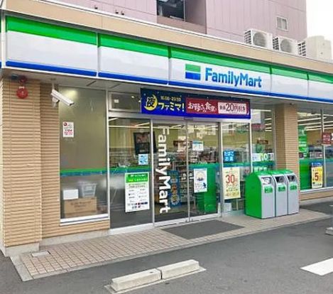 ファミリーマート 則武本通店の画像