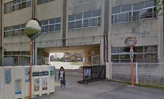 岸和田市立城東小学校の画像