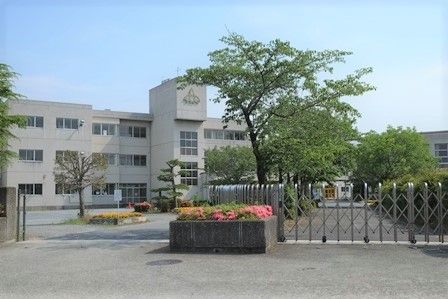 東松山市立桜山小学校の画像