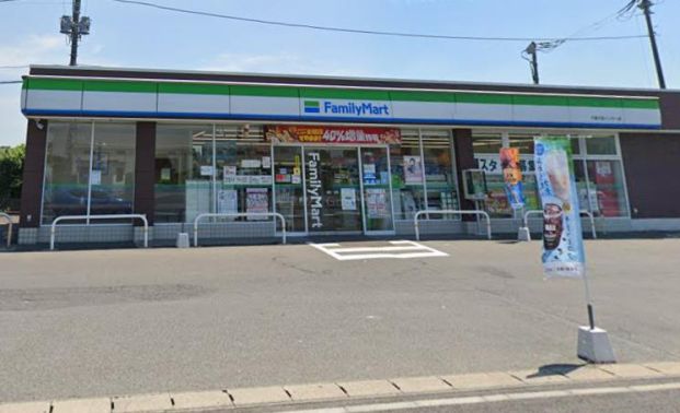 ファミリーマート 千葉大宮インター店の画像