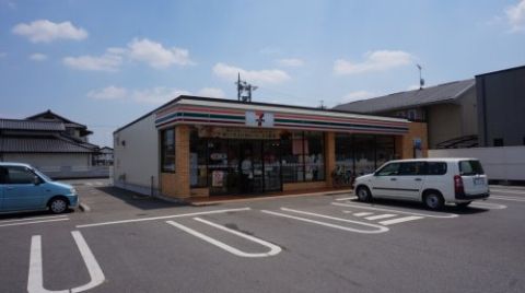 セブンイレブン栃木小金井駅東店の画像