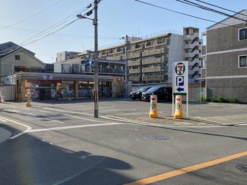 セブンイレブン 大阪沢之町2丁目店の画像