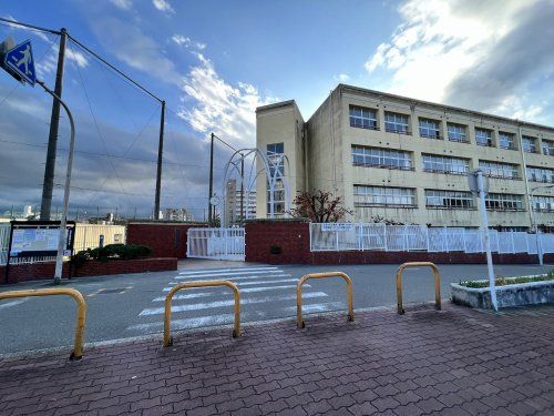 大阪市立真住中学校の画像