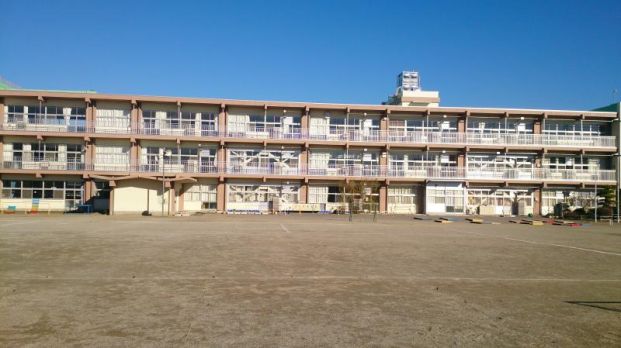 松久小学校の画像