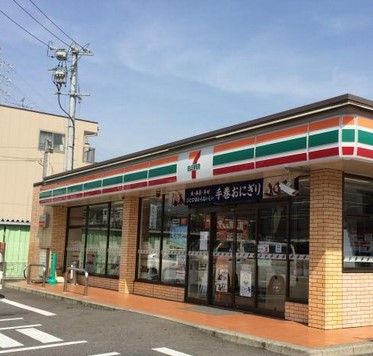 セブンイレブン 名古屋道明町店の画像