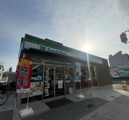 ファミリーマート 勝山南一丁目店の画像