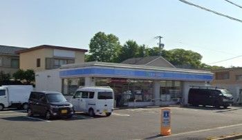 ローソン 中川的場町店の画像