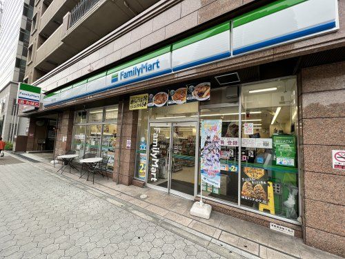 ファミリーマート 谷町四丁目店の画像