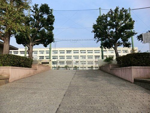 横浜市立川井小学校の画像