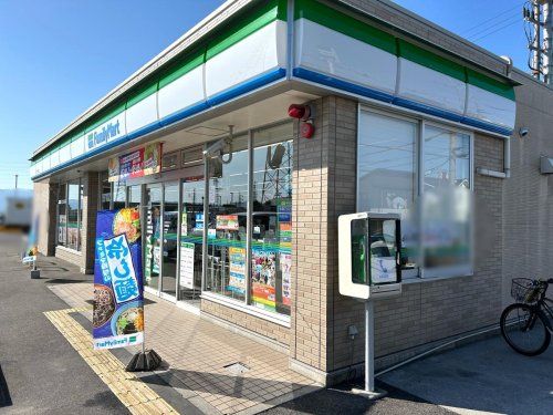 ファミリーマート 野洲冨波店の画像