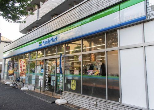 ファミリーマート 小滝橋通り店の画像