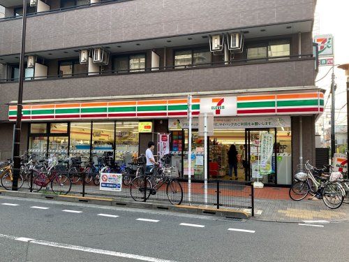 セブンイレブン 武蔵野境2丁目店の画像