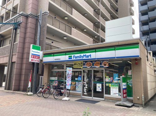 ファミリーマート 東別院駅前店の画像