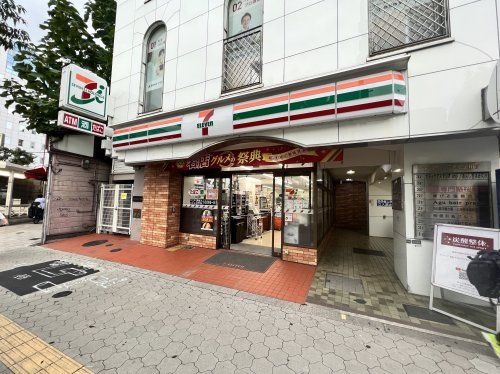 セブンイレブン 大阪生玉前町店の画像