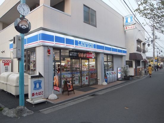 ローソン「新川崎駅前」の画像