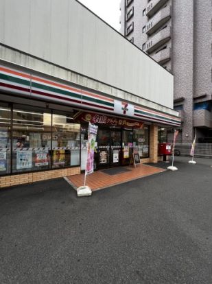 セブンイレブン 名古屋太閤通駅前店の画像