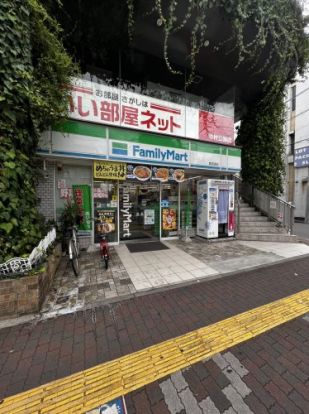 ファミリーマート 豊国通店の画像